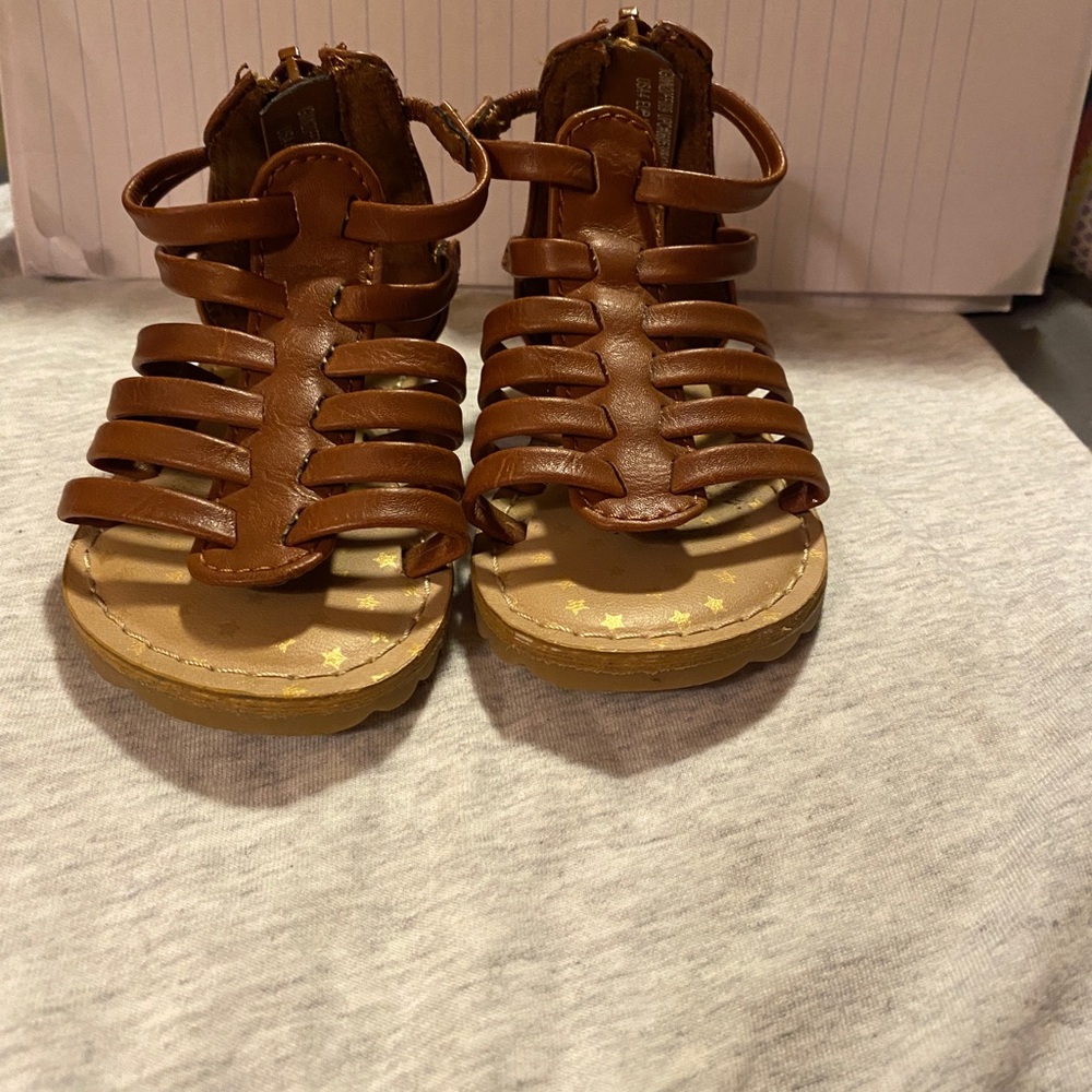 Toddler’s Gladiator Sandals Size 4